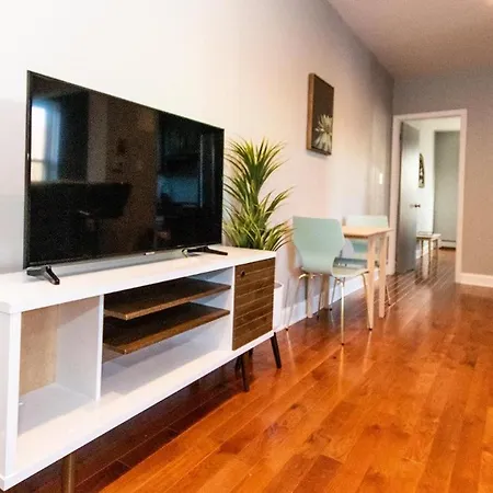 Local And Private 1Br Apt In Uptown Hoboken Apartment